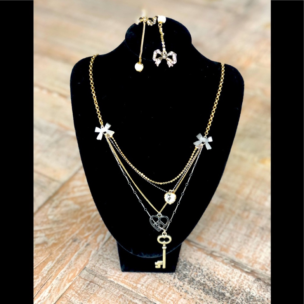 Necklace and earrings